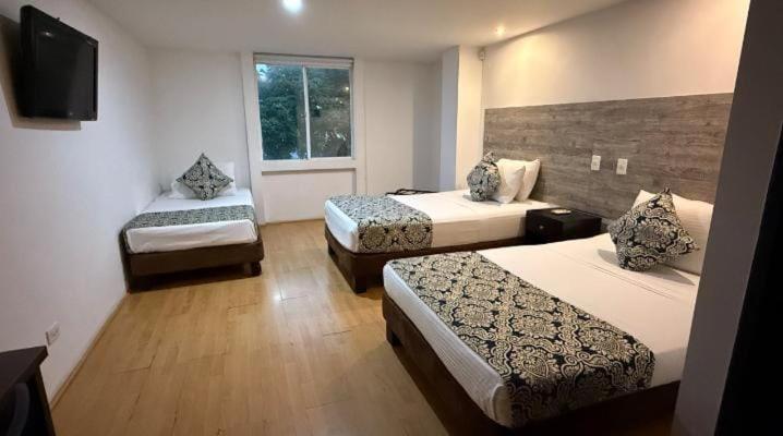 Hotel Metropolis Plaza Кали Экстерьер фото